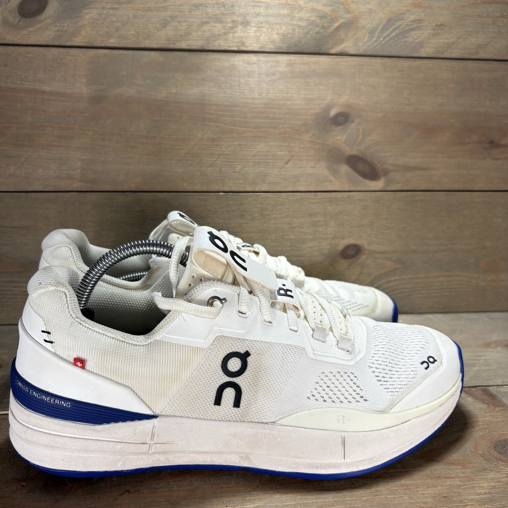 on the roger pro mens size 10 shoes white athletic tennis sneakers - Picture 2 of 10